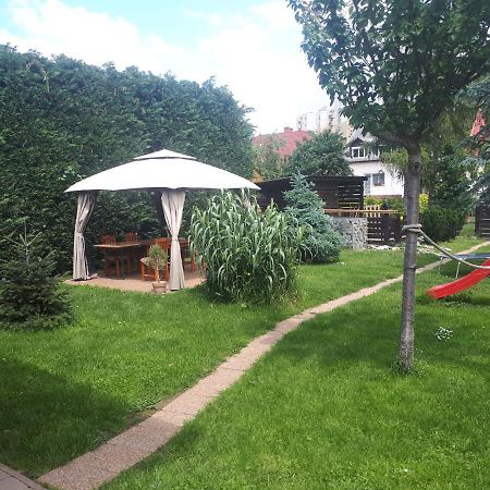 Aranypatak Apartmanhaz Σζομπαθέλι Εξωτερικό φωτογραφία